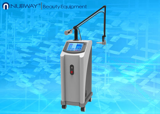 Verwaarloosbare de Lasermachine van Co2 voor de Behandeling van Acnelittekens, Brandwonddebridement