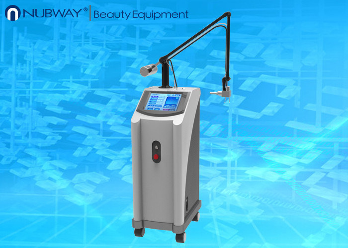 Verwaarloosbare de Lasermachine van Co2 voor de Behandeling van Acnelittekens, Brandwonddebridement